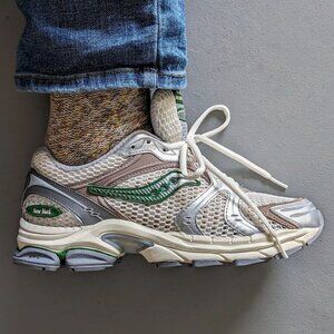 Saucony ProGrid Triumph 4 Minted NY White/Silver/Green